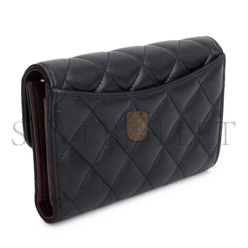 CHANEL BLACK LAMBSKIN QUILTED MEDIUM FLAP WALLET A84341 (15*10*2.5cm)